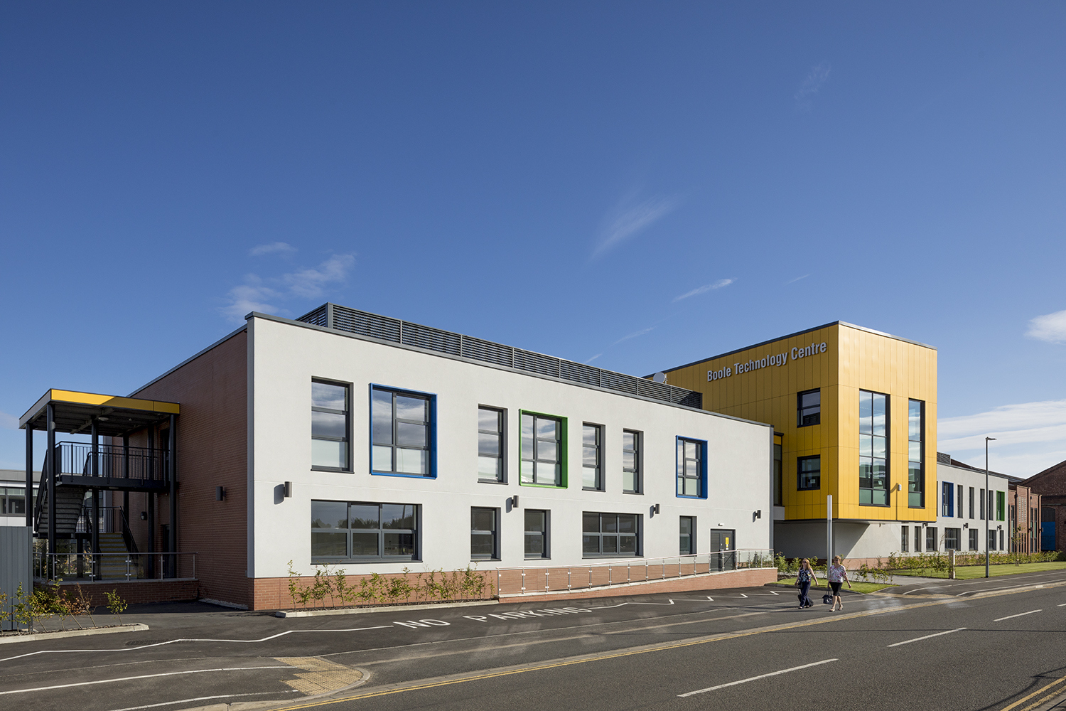 Boole Tech Centre - collinshallgreen